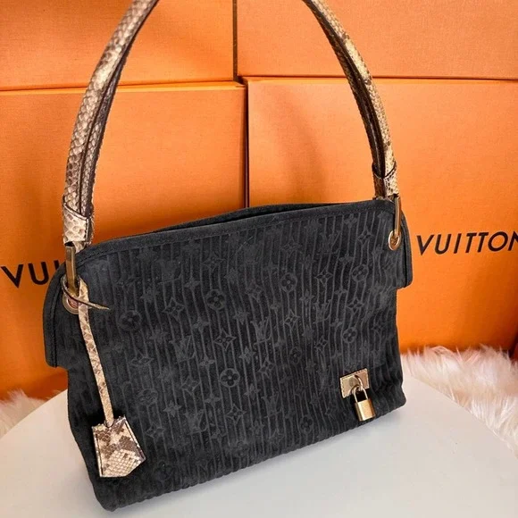 Authentic Rare Louis Vuitton Shoulder bag - Picture 13 of 13